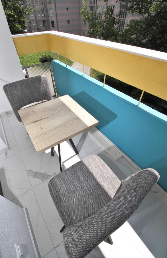 Ambijent Apartman Free Public Parking SJJ Esterno foto